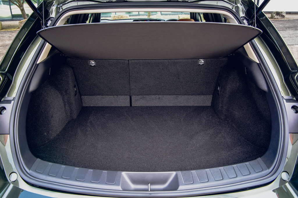 Lexus Ux 300e 150kW 54.3 kWh 5dr E-CVT Premium+Pk/18Alloy
