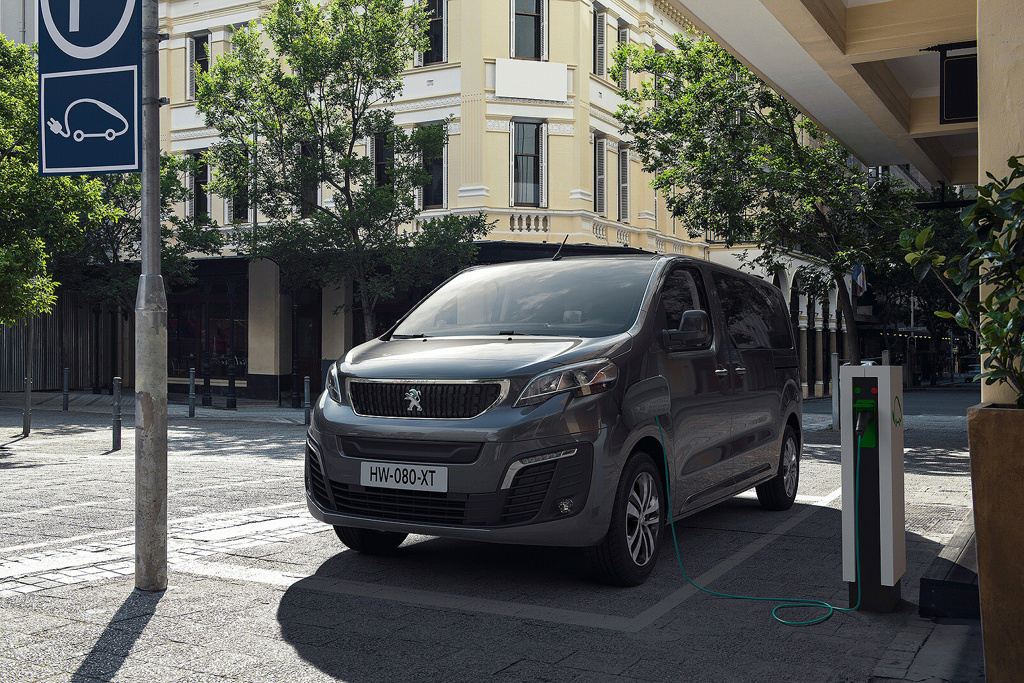 Peugeot Traveller 100kW Active Std 8 Seat 50kWh 5dr Auto 11kWCh