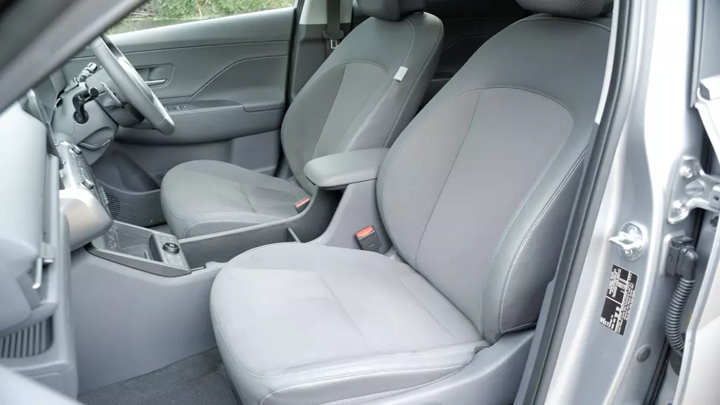 Hyundai Kona 160kW Advance 65kWh 5dr Auto Comfort Pack