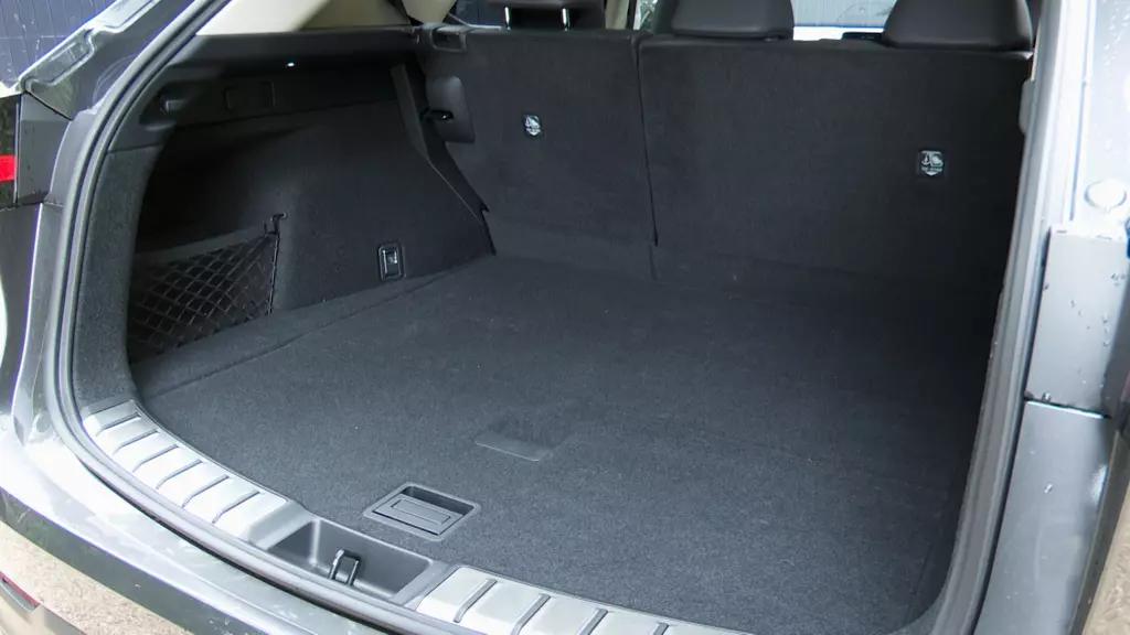 Lexus Nx 450h+ 2.5 5dr E-CVT Premium Pack/Sunroof